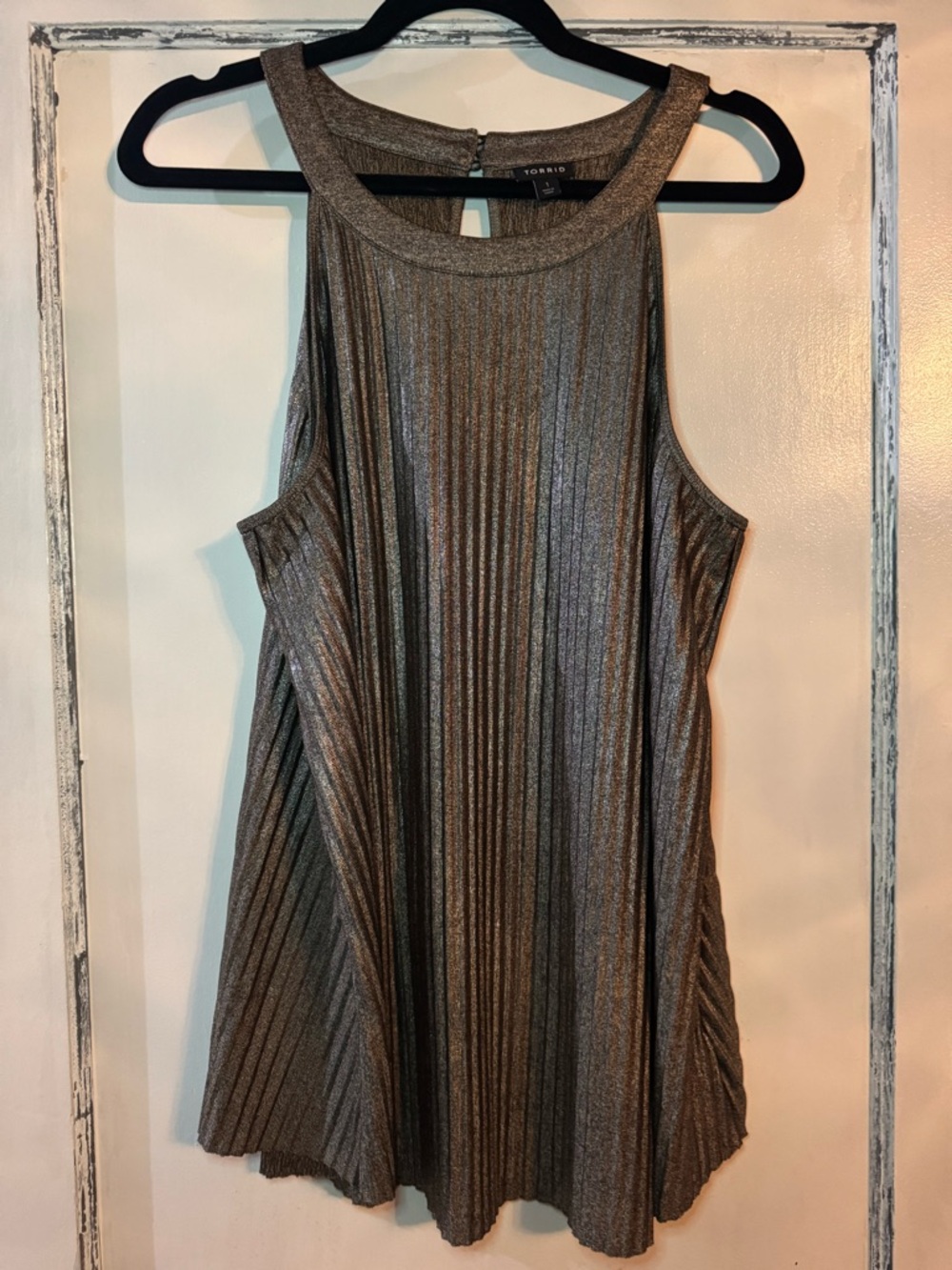 torrid Metallic Pleated Tank Top in Bronze-Silver Sheen